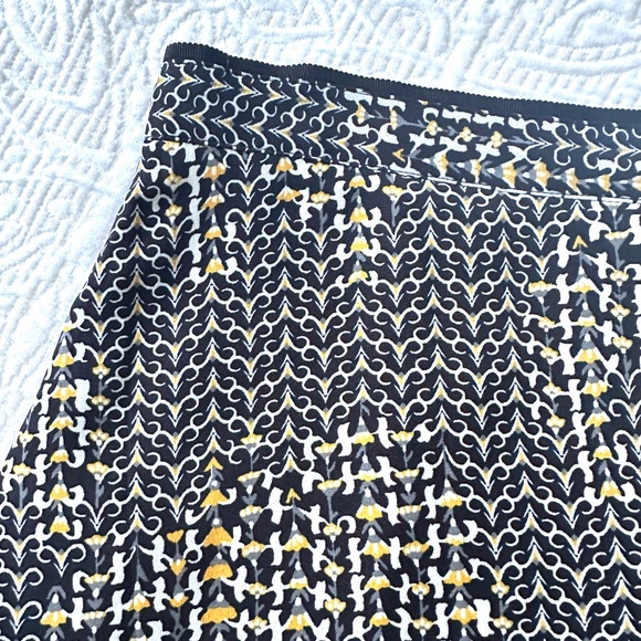 Reiss Muriel Mini Skirt Sz 4 NWOT - Picture 6 of 11